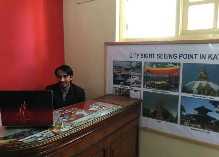 Pashupati Darshan Hotel 2*