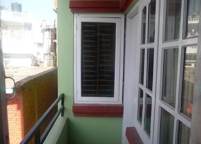 Pashupati Darshan Hotel 2*