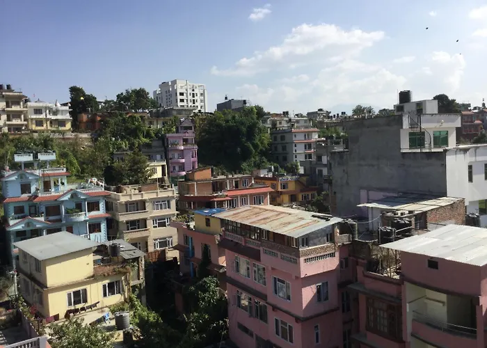 Pashupati Darshan Hotel
